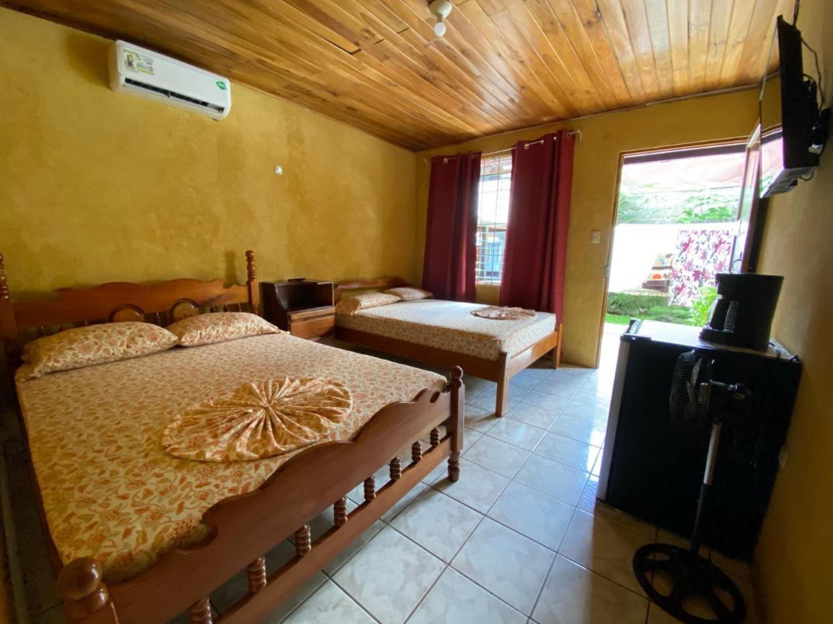 Cabinas Las Palmas Del Sol La Fortuna Eksteriør billede