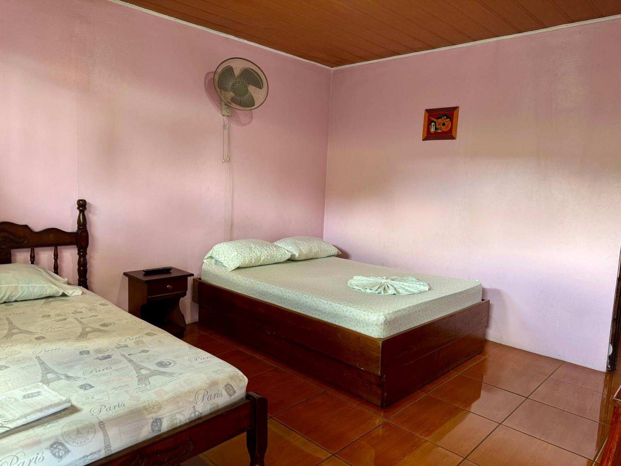 Cabinas Las Palmas Del Sol La Fortuna Eksteriør billede