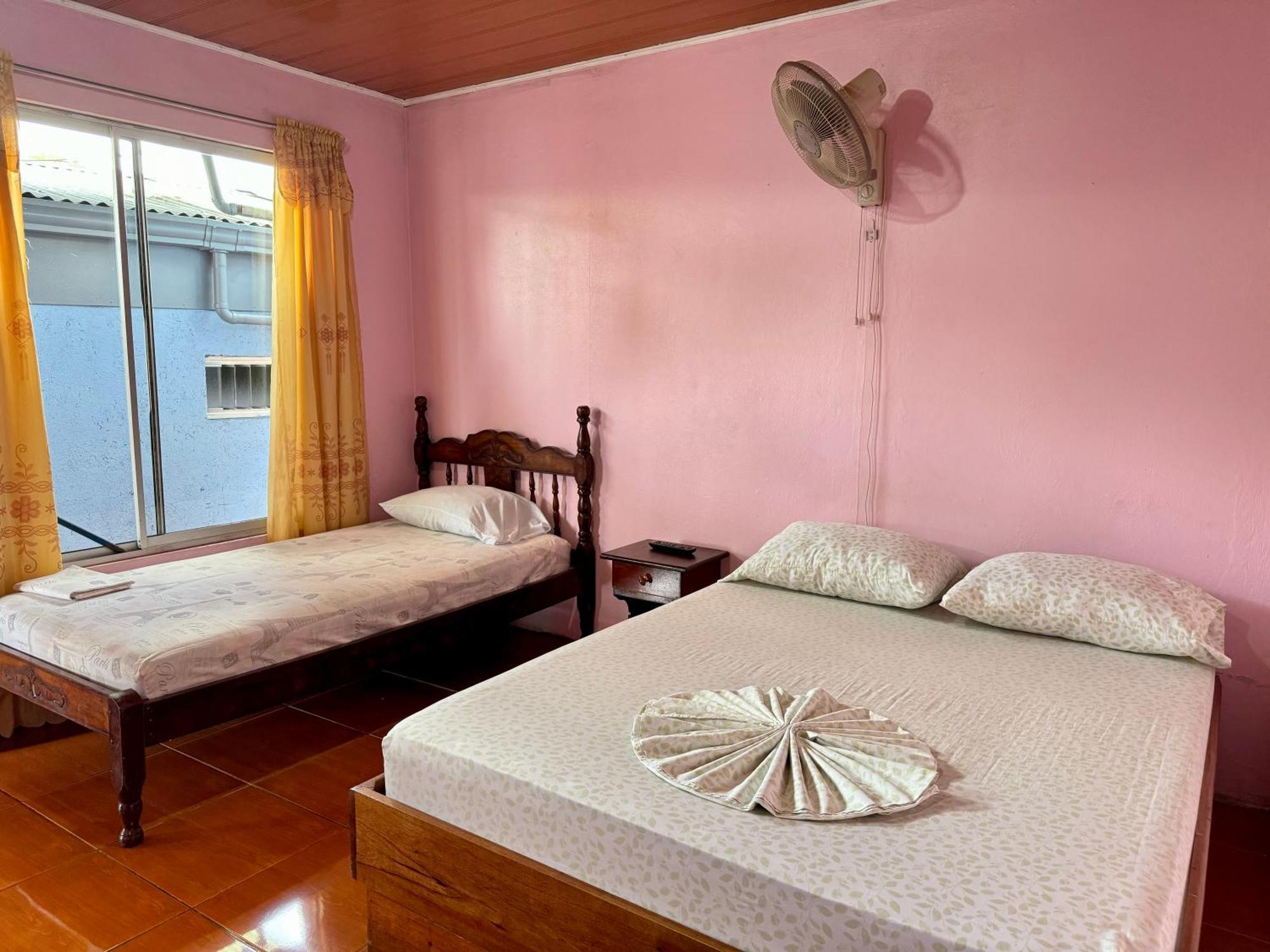 Cabinas Las Palmas Del Sol La Fortuna Eksteriør billede